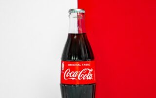Leer hoe omnichannelmarketing een gamechanger is voor de toekomstige klantervaring 3 omnichannel marketing coca cola